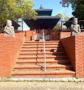 鶴見緑地公園庭園ネパール