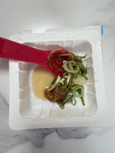 豆腐パックで調味料まぜる時短